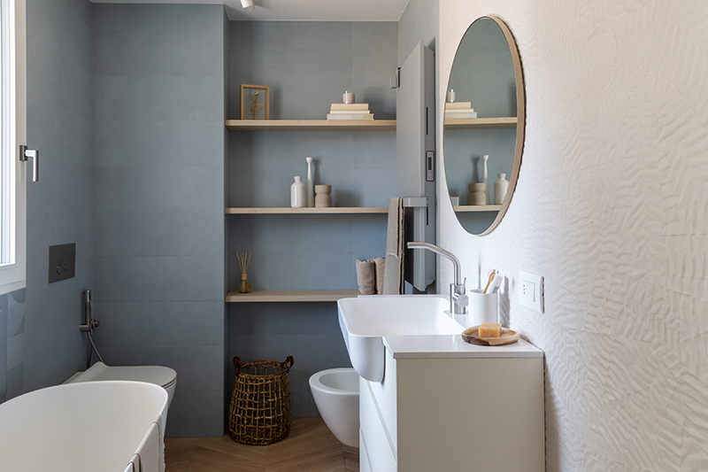 Eleganza e stile per il bagno contemporaneo: progetto di Besidebathrooms