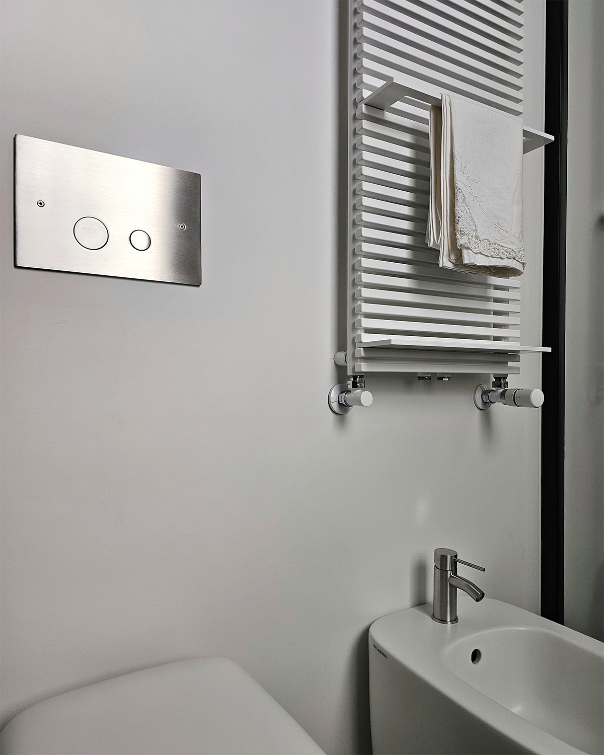 progetto bagno ospiti miscelatore CORSIVO MINA rubinetterie